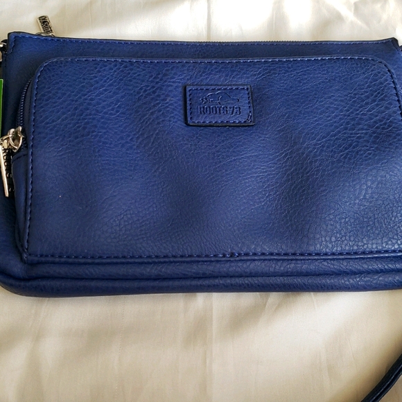 Roots sling bag - Picture 1 of 3